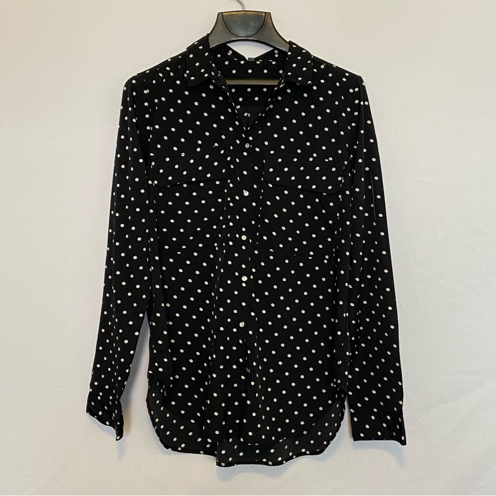 Kut from the Kloth Polka Dot button-down - Women’s M